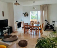 Просторная квартира с террасой в Нуэва Андалусия, 100 кв.м.