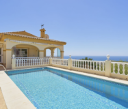 Вилла с 4 спальнями в Бенальмадене с террасой 330 кв.м