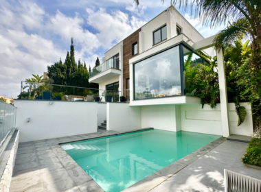 Современная вилла в Михас-Коста с террасой 420 кв.м.