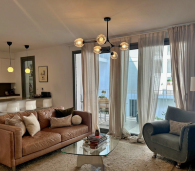 Сучасна квартира в центрі Сан-Педро-де-Алькантари 95 кв.м з терасою