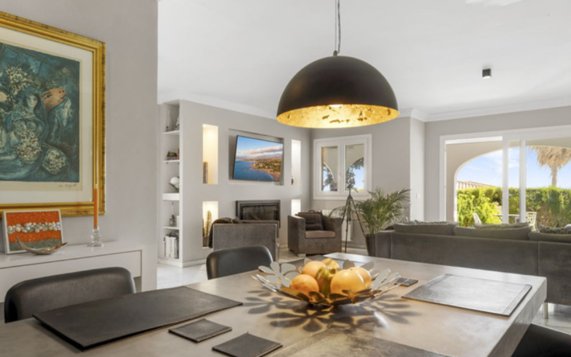 Угловой таунхаус с видом на море в Калаонда 134 кв.м 3 комнаты