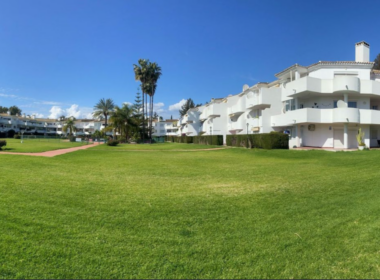 Квартира 119 кв.м с террасой в Михас Гольф у моря