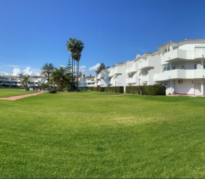 Квартира 119 кв.м с террасой в Михас Гольф у моря