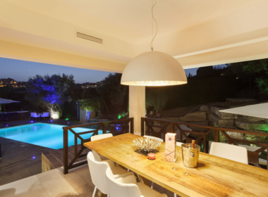 Люкс-вилла з 5 спальнями в Новій Андалусії біля моря 398 кв.м