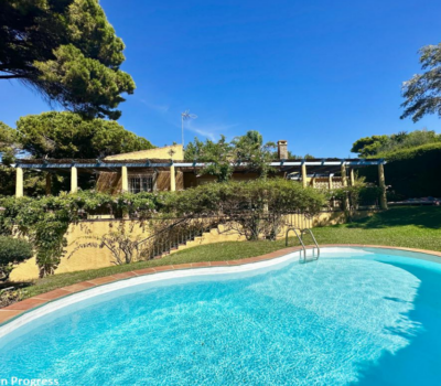 Вілла в Марбельї на Золотій Мілі, 292 кв.м, унікальний стиль