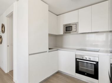 3-комнатная квартира с видом на море в Эстепоне, 113 кв.м.