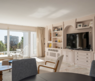 Таунхаус в Бенальмадене с 4 спальнями и видом на море