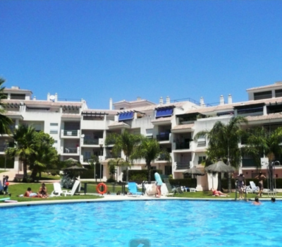 Світла квартира 90 кв.м в Марбельї з терасою біля моря