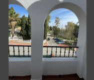 Таунхаус с террасой у пляжа в Бенальмадене, 96 кв.м.